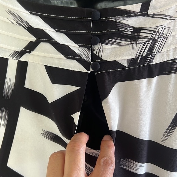 Windsmoor Women’s White/Black Abstract 100% Silk Print Maxi Dress - Picture 9 of 17